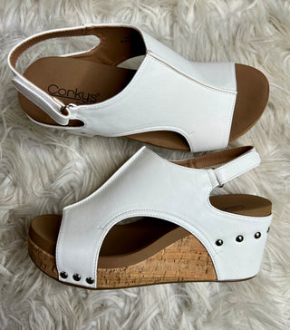 Carley White Smooth Wedges