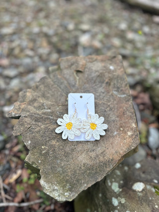 Woven Daisy Earrings