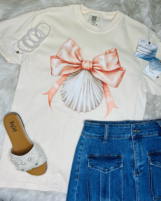 Seashell Bow Tee