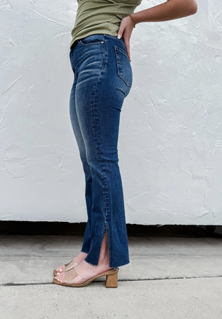 TAYLEN SPLIT HEM JEAN