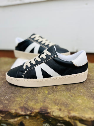 Friend Zone Black Sneaker