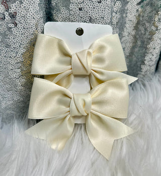 Cream Double Bow Pack