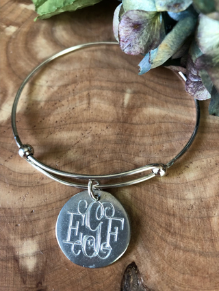 Silver Bangle Engraved Bracelet-Pewter Disc-Simple Bangle-Stackable Bracelet-Personalized BraceletSilver Bangle Engraved Bracelet-Pewter Disc-Simple Bangle-Stackable Bracelet-Personalized Bracelet