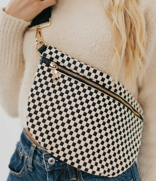 Black & White Checkered Woven Pretty Simple Bag