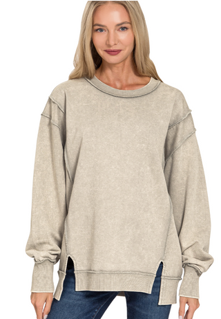 Acid wash f/terry exposed-seam sweatshirt